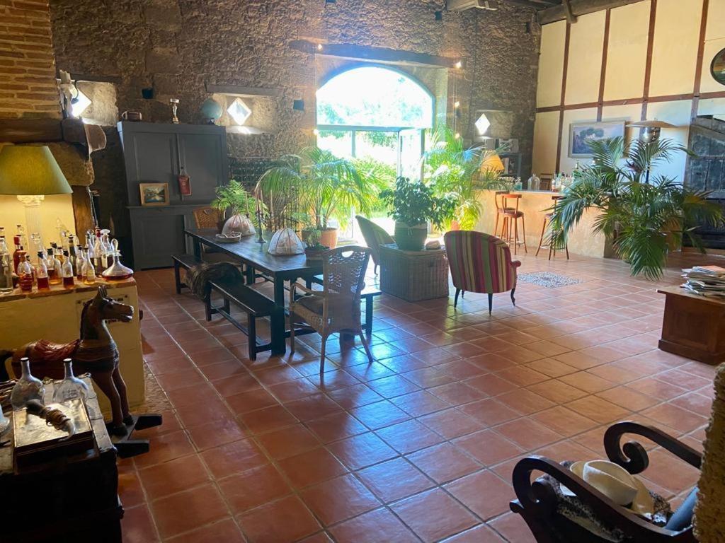 Maison D'Hotes Le Chai D'Armagnac Monguilhem Экстерьер фото